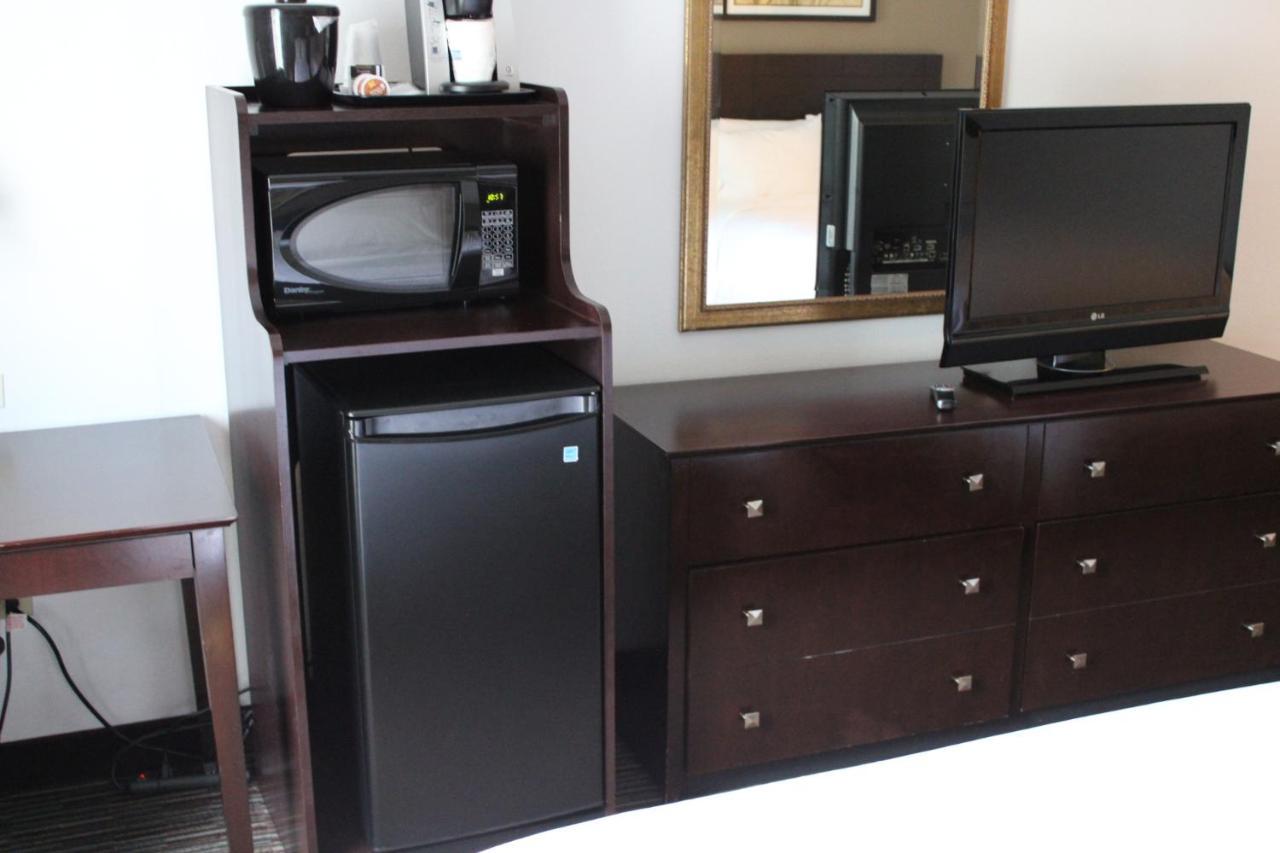 Holiday Inn Express & Suites Chicago-Deerfield Lincolnshire By Ihg Riverwoods Экстерьер фото
